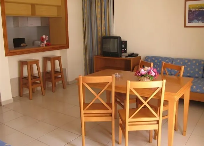 Parque La Paz Hotel apartamentowy 4*