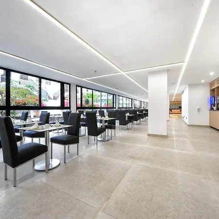 Parque La Paz Apart Otel Playa de las Américas