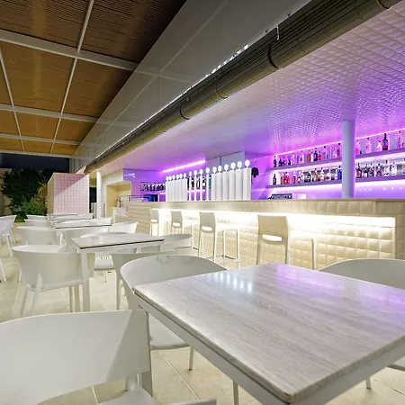 Parque La Paz Apart Otel 4*