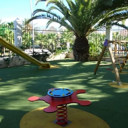Apart Otel Parque La Paz