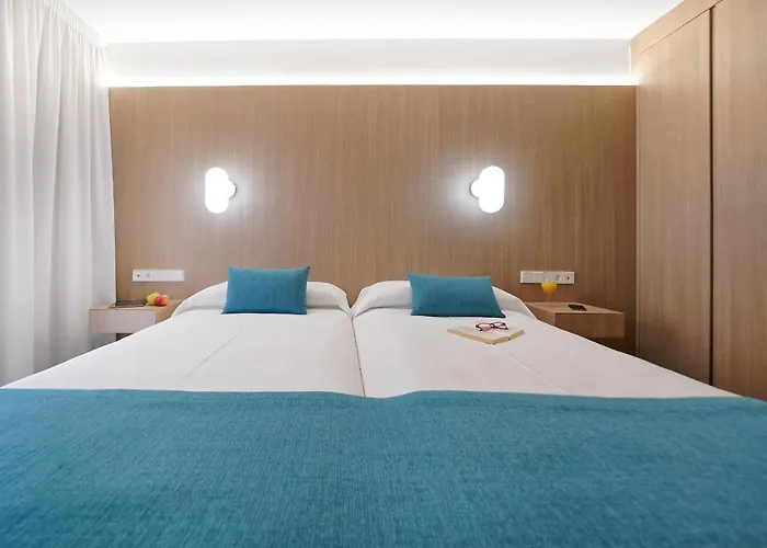 Aparthotel Parque La Paz 4*