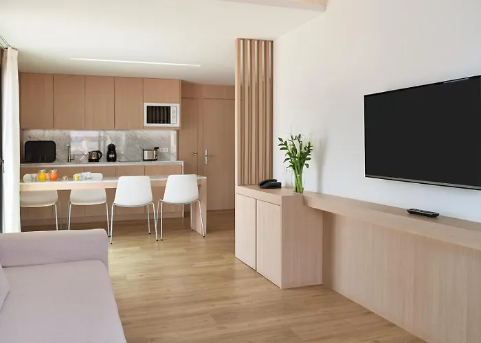 Parque La Paz Apartmanhotel Playa de las Américas