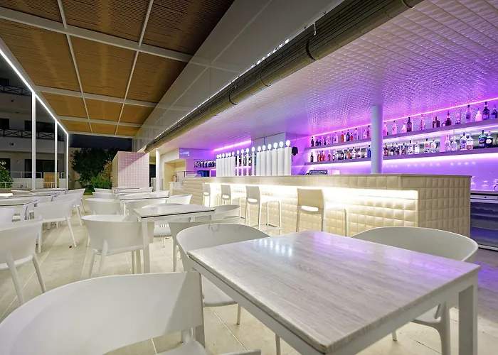 Parque La Paz Apart-hotel 4*